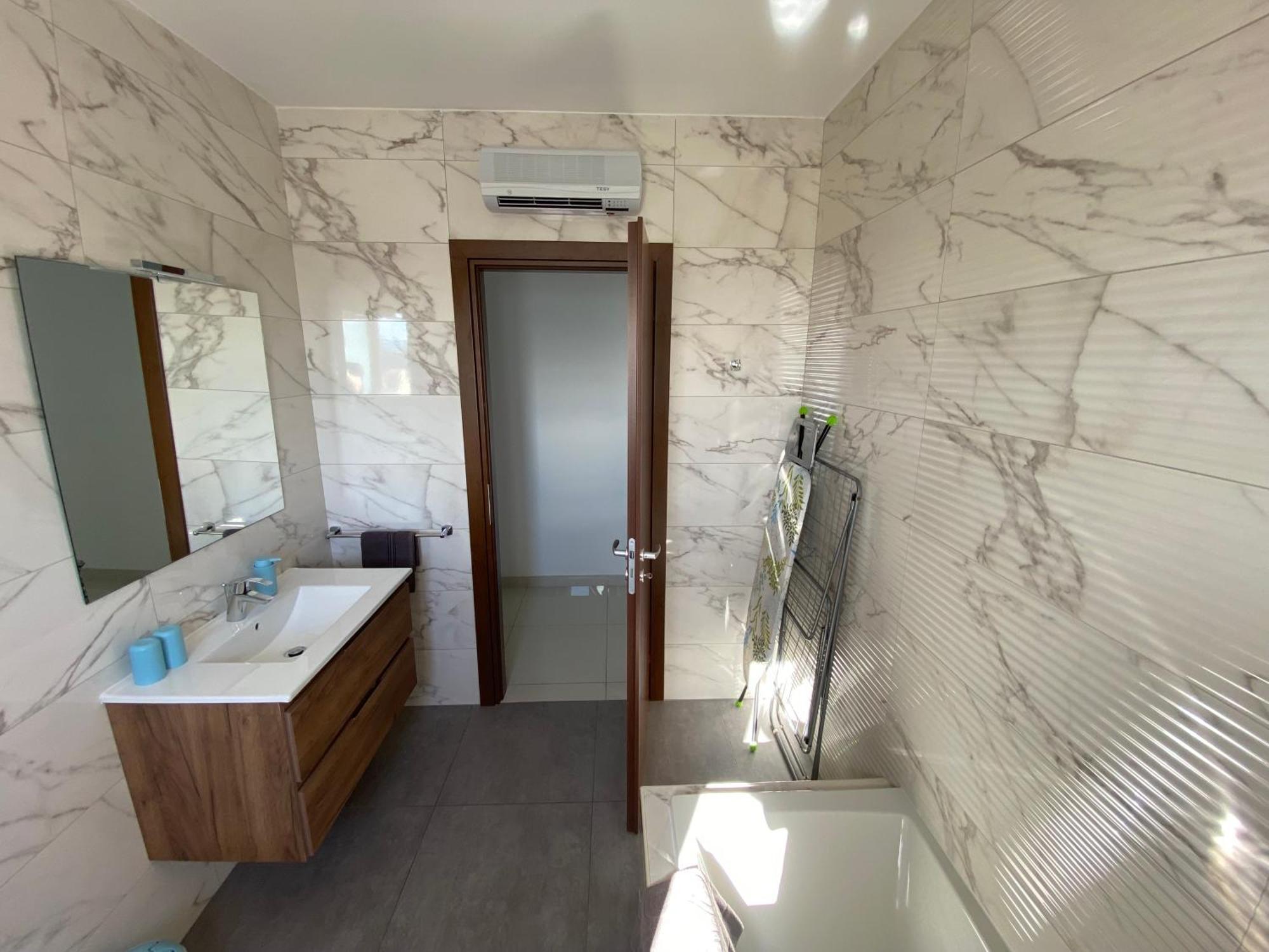 Sunshine Apartments Mellieha - Modern Two Bedroom Penthouse With Terrace Zewnętrze zdjęcie